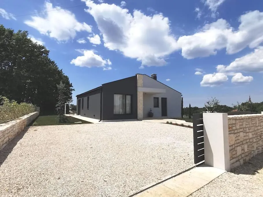 Villa Aquila Sveti Petar u Sumi 0*,
